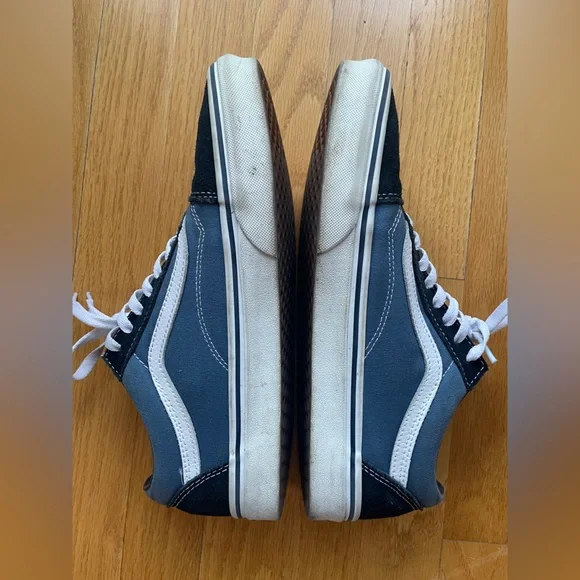 Vans Blue and White Old Skool Shoe Sneakers - Picture 6 of 8